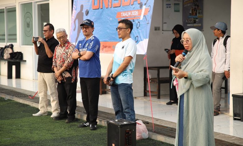 Rektor Unisba Resmi Buka Turnamen Mini Soccer Milad ke-68, Gaungkan Sportivitas dan Kebersamaan