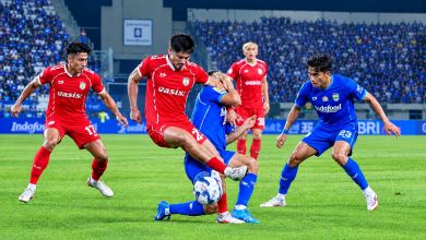 Photo of Kokoh di Puncak Persib Tak Terkejar Enam Poin dari Dua Laga