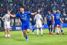 Photo of Berdiri Tegak di Jalak Harupat! Persib Kunci Kemenangan Tipis 1-0